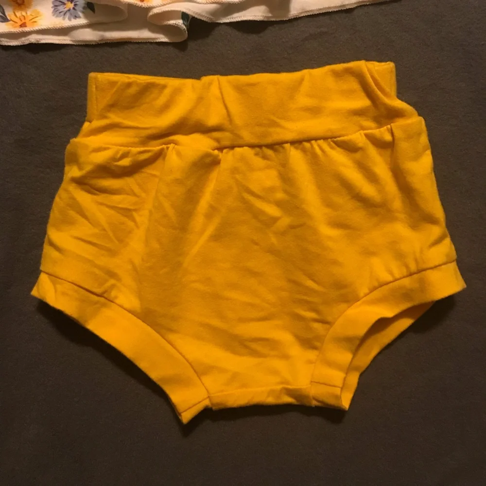 NWT Floral 6-12 Month Outfit